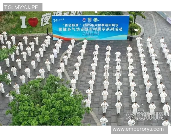 2025年全国百城千村健身气功沟通展现活动(杭州站)满意闭幕!